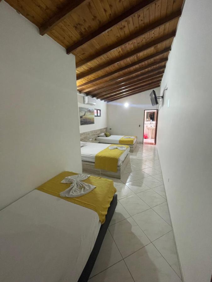 Hotel Brisas Медельин Экстерьер фото