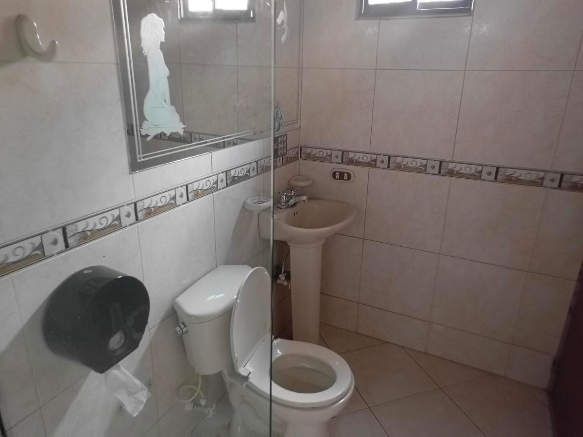 Hotel Brisas Медельин Экстерьер фото